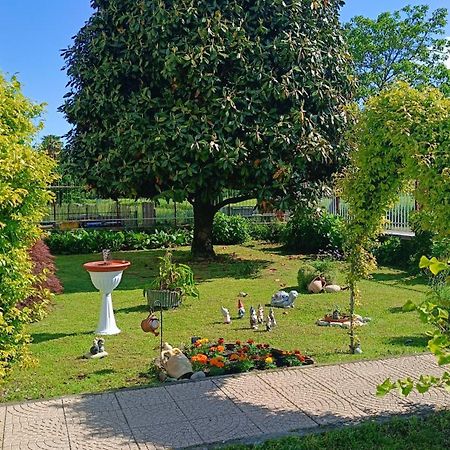 La Magnolia B&B Gassino Torinese Bagian luar foto