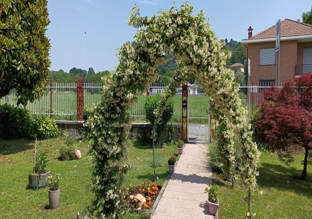 La Magnolia B&B Gassino Torinese Bagian luar foto